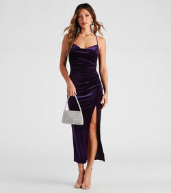 The Kerry Formal Velvet Midi Dress is a luxe velvet dress that offers a rich and elegant look, a stylish pick for a Military Ball gown, Winter Formal attire, or a wedding guest dress.