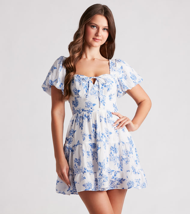 Essential for vacations or summer days, the Vineyard Gal Floral Woven Skater Dress is a sundress or milkmaid dress with sleek and flirty details.